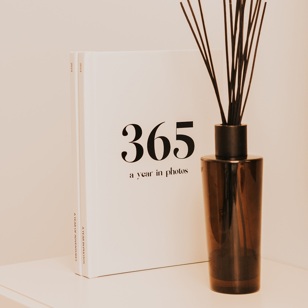 Álbum Life Goes On inspiração 8